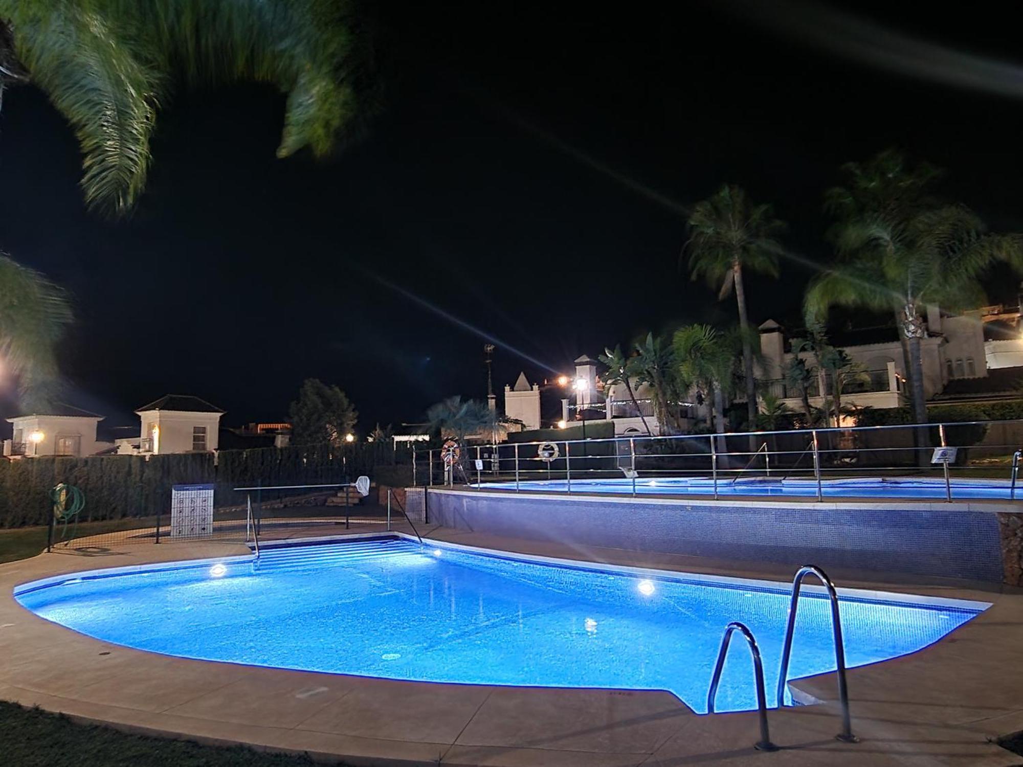 Sun & Palms - Cozy Flat In Quiet Neighbourhood With A Great Pool Area Leilighet Málaga Eksteriør bilde